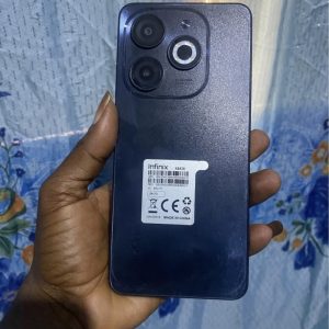Infinix Smart 8